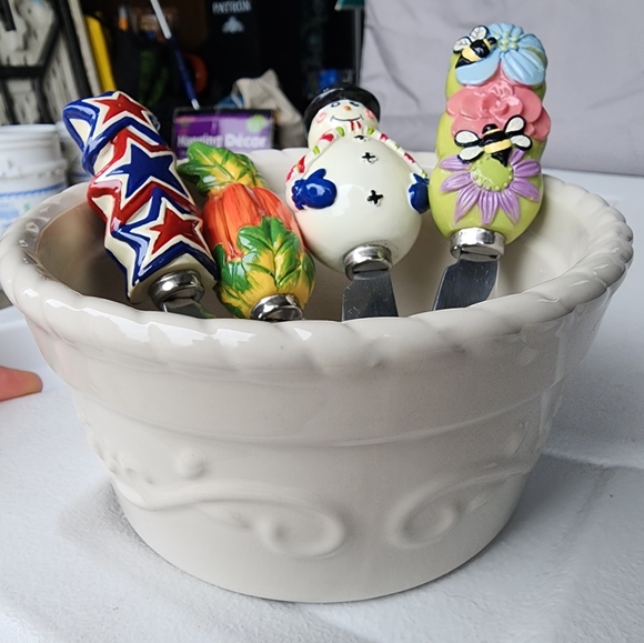 Celebrate home dish and spreaders stoneware - Picture 1 of 3